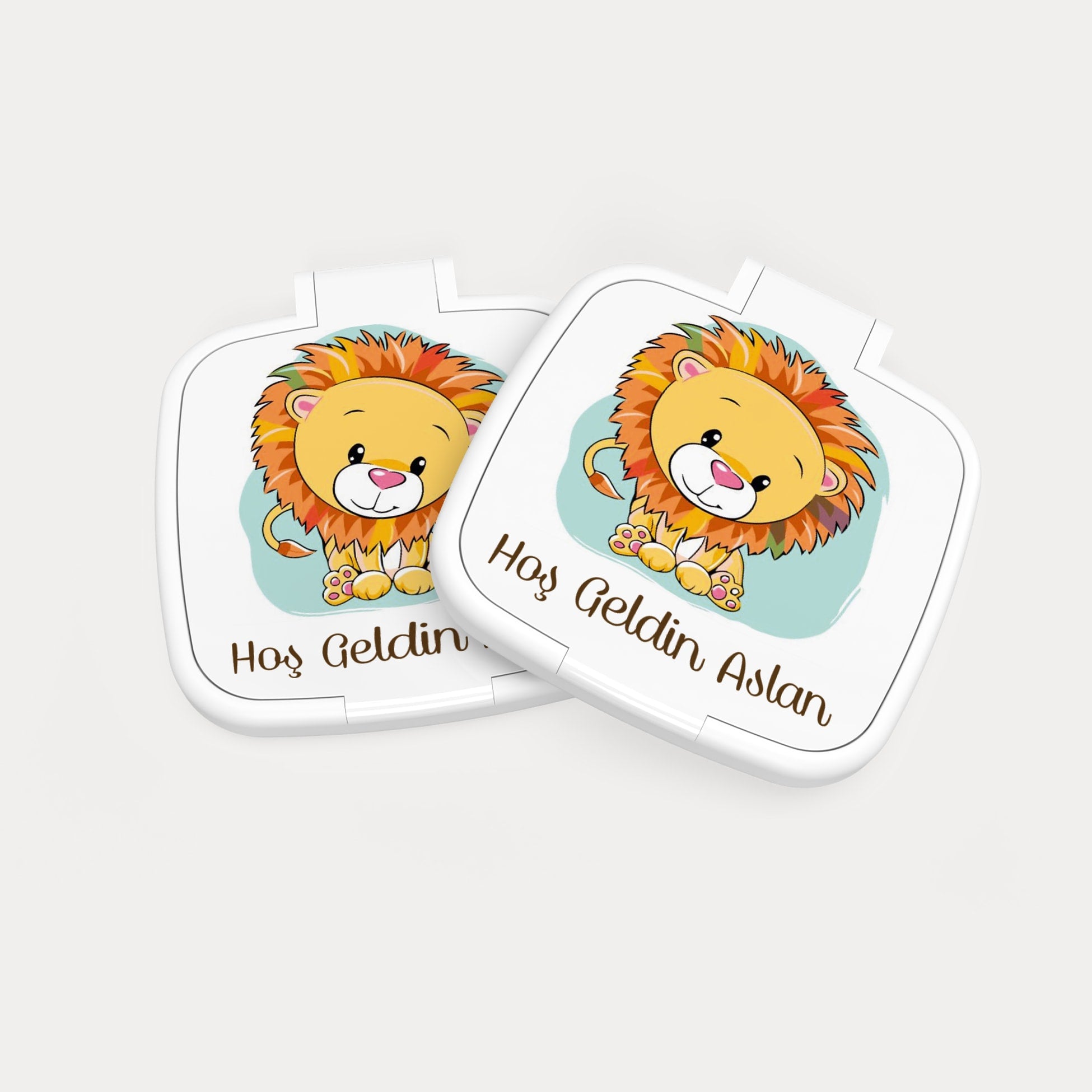 Aslan Desenli Kare Ayna