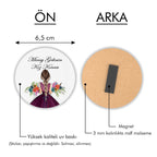 Mor Elbiseli Kına Kızı Desenli Yuvarlak Ahşap Magnet