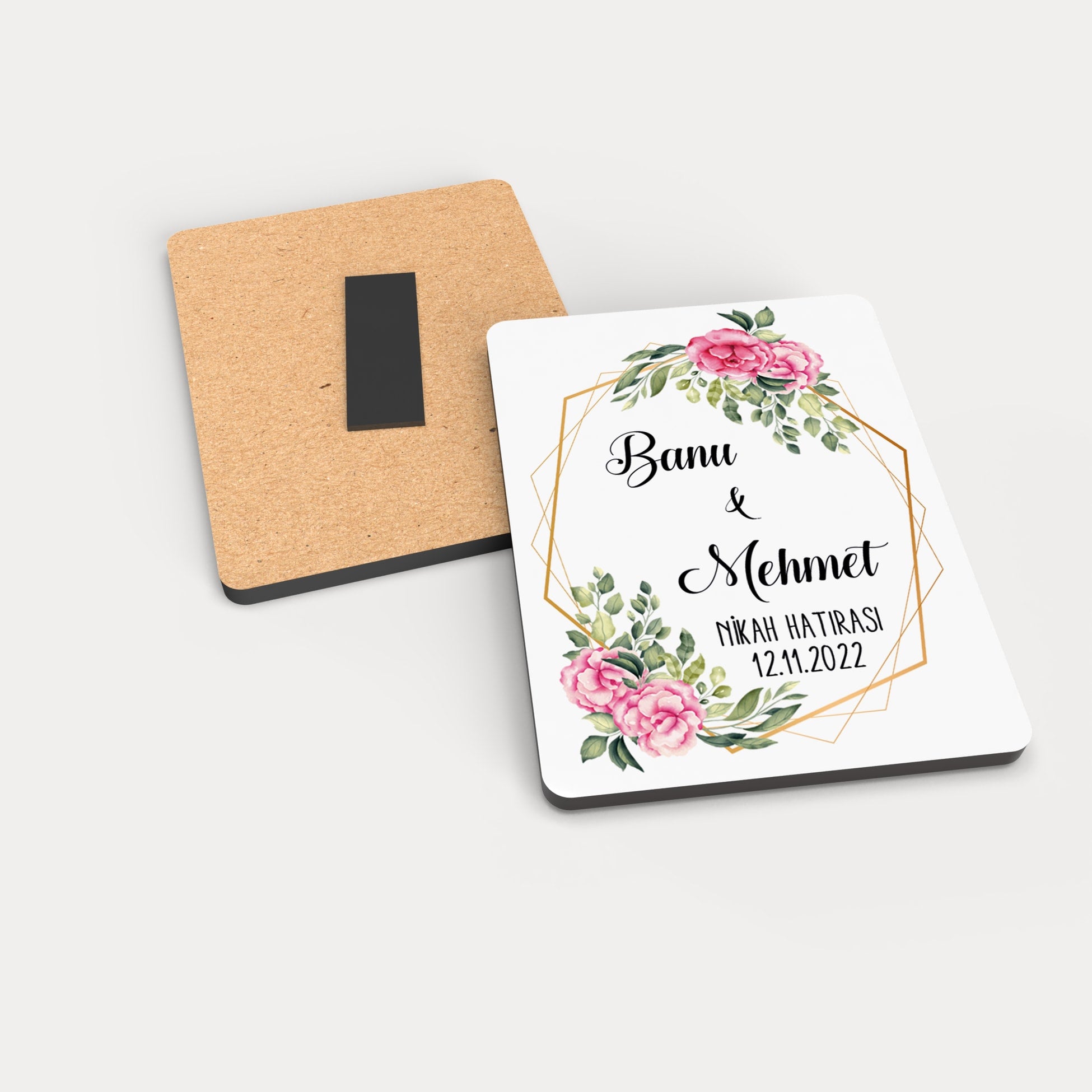 Pembe Çiçek Desenli Ahşap Magnet