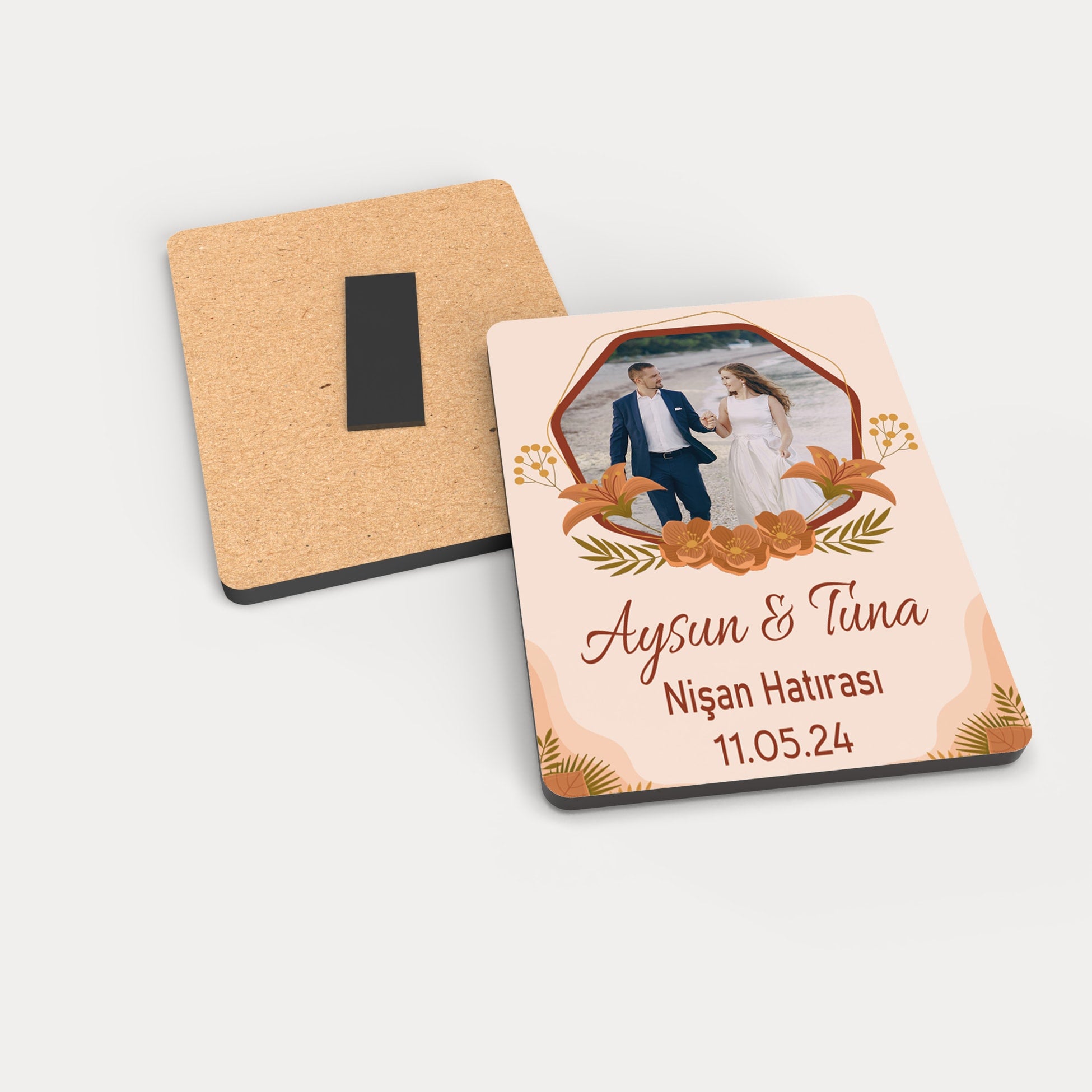 Çiçek Çerçeveli Ahşap Magnet