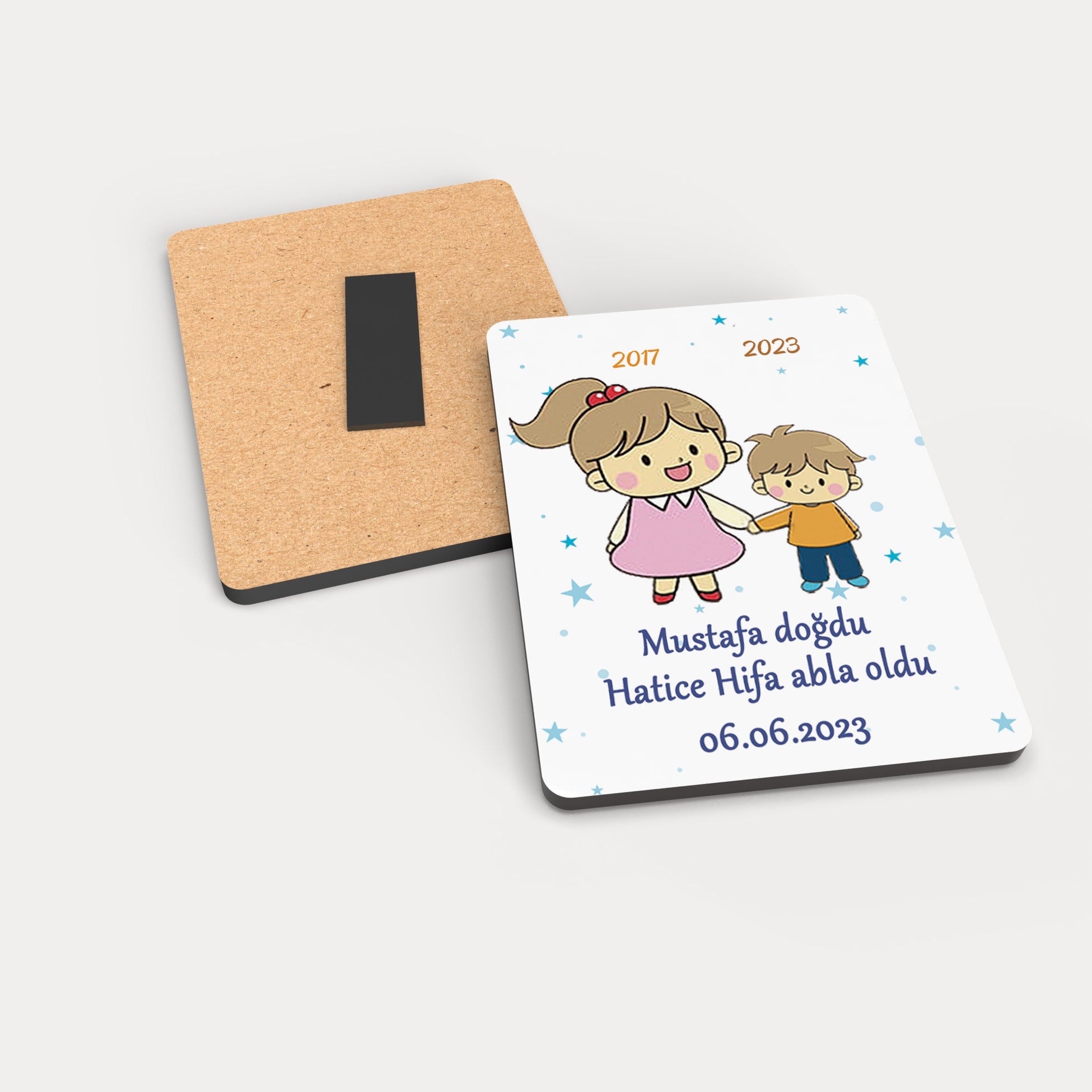 Abla Kardeş Temalı Ahşap Magnet