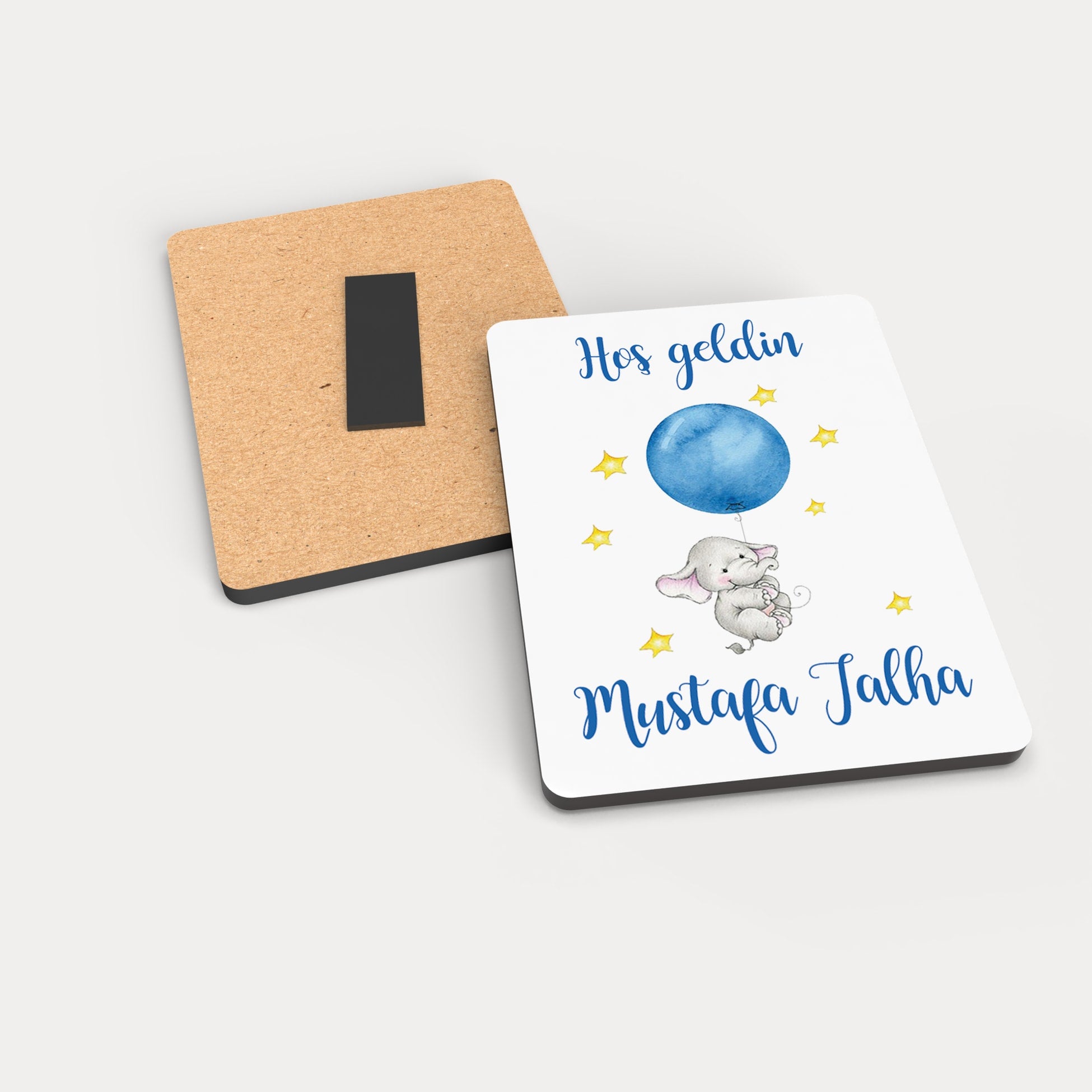 Mavi Balon Tutan Fil Desenli Ahşap Magnet