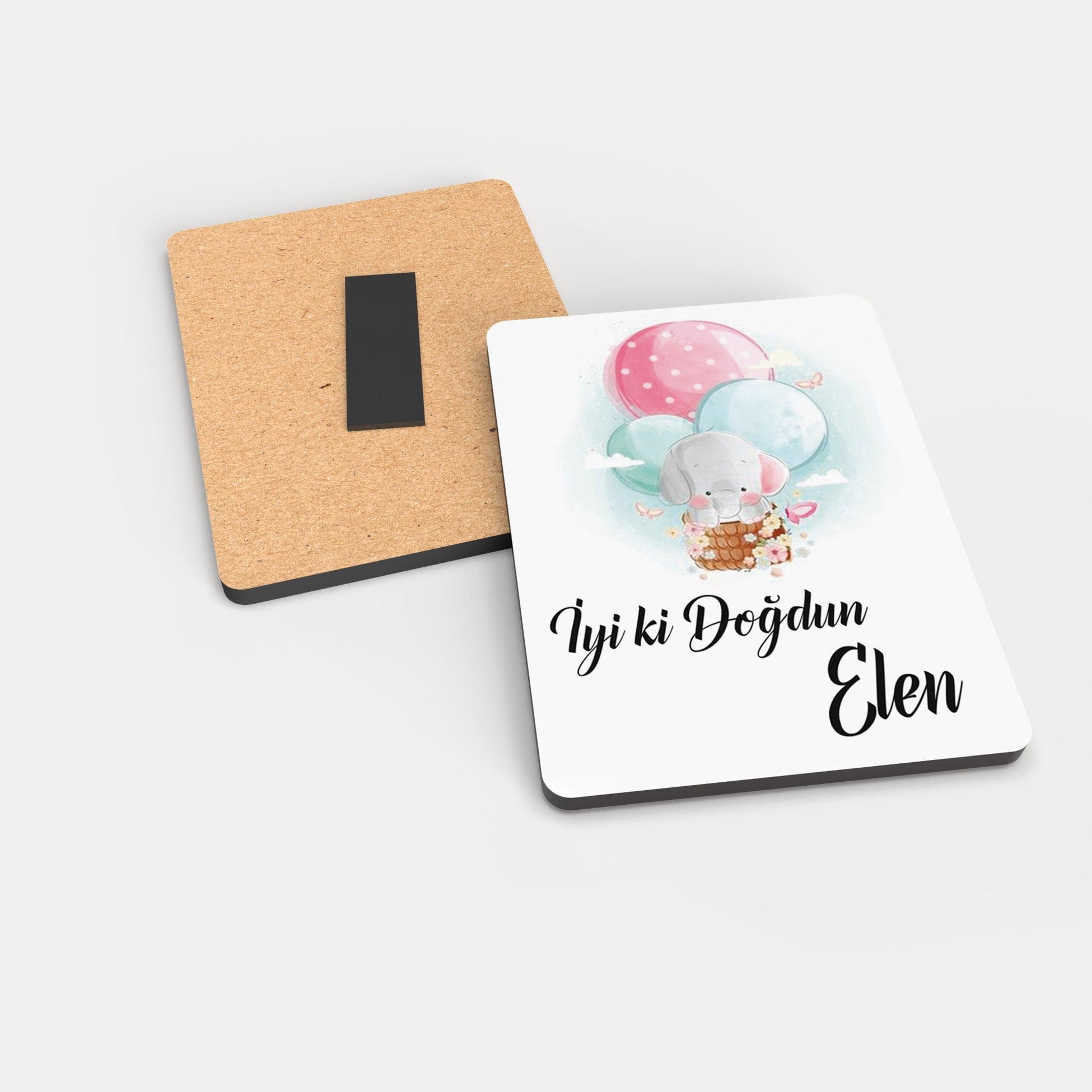 Uçan Balonda Sevimli Fil Desenli Ahşap Magnet