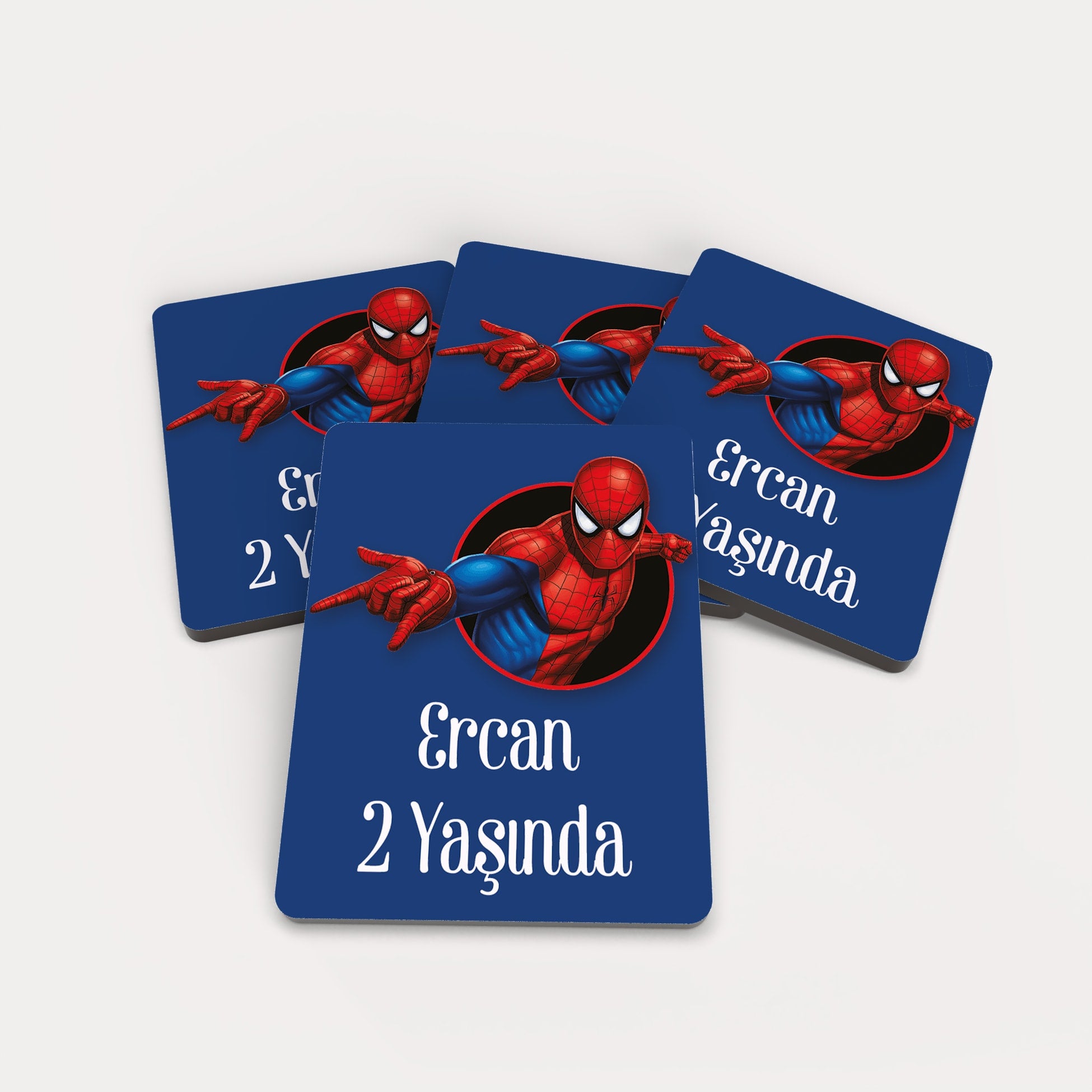 Örümcek Adam Desenli Ahşap Magnet