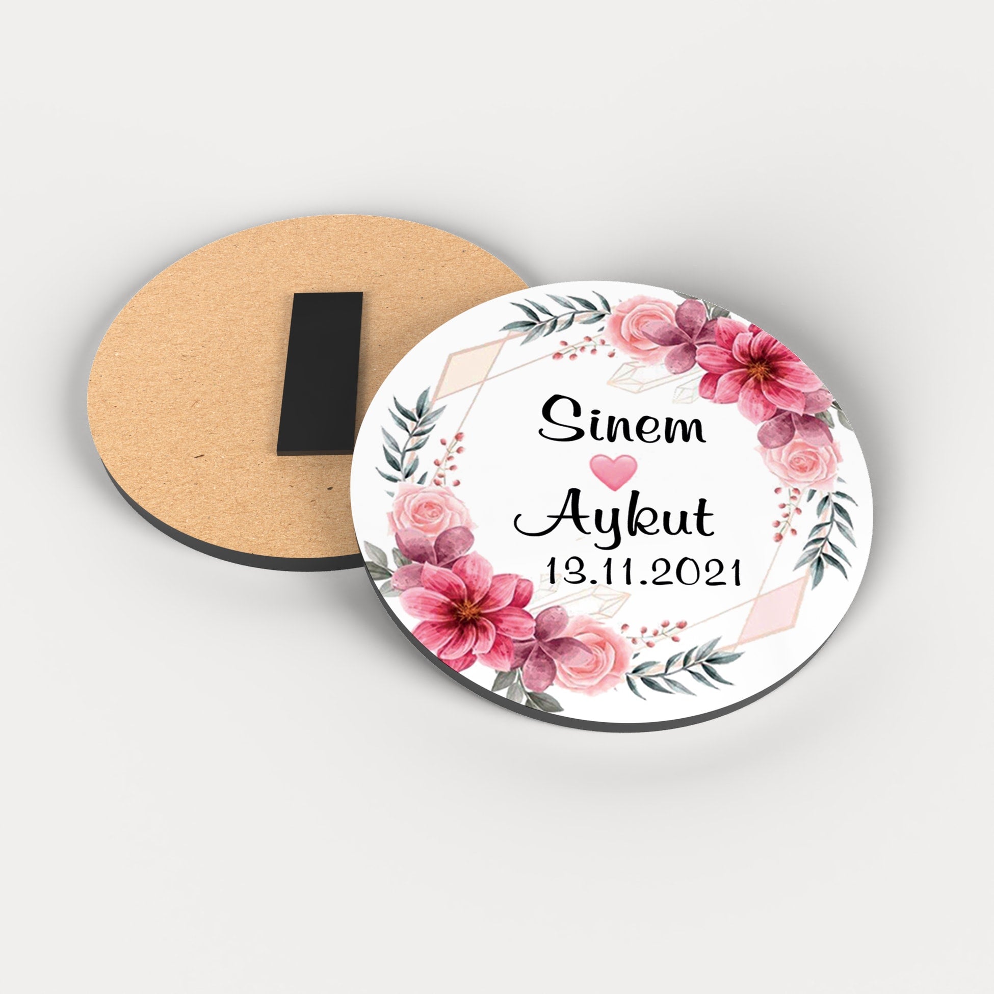 Pembe Çiçek Desenli Yuvarlak Ahşap Magnet