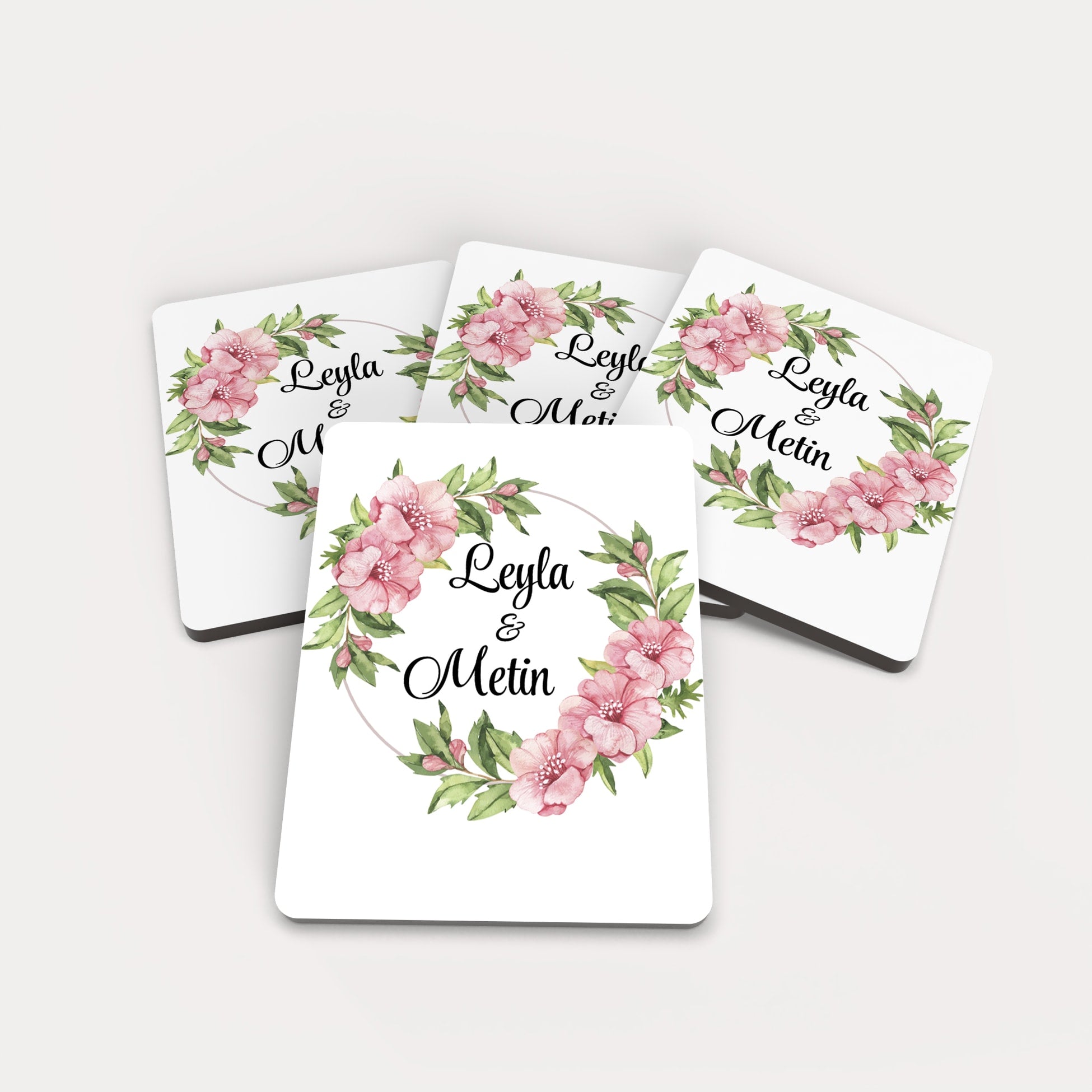 Pembe Çiçek Desenli Ahşap Magnet