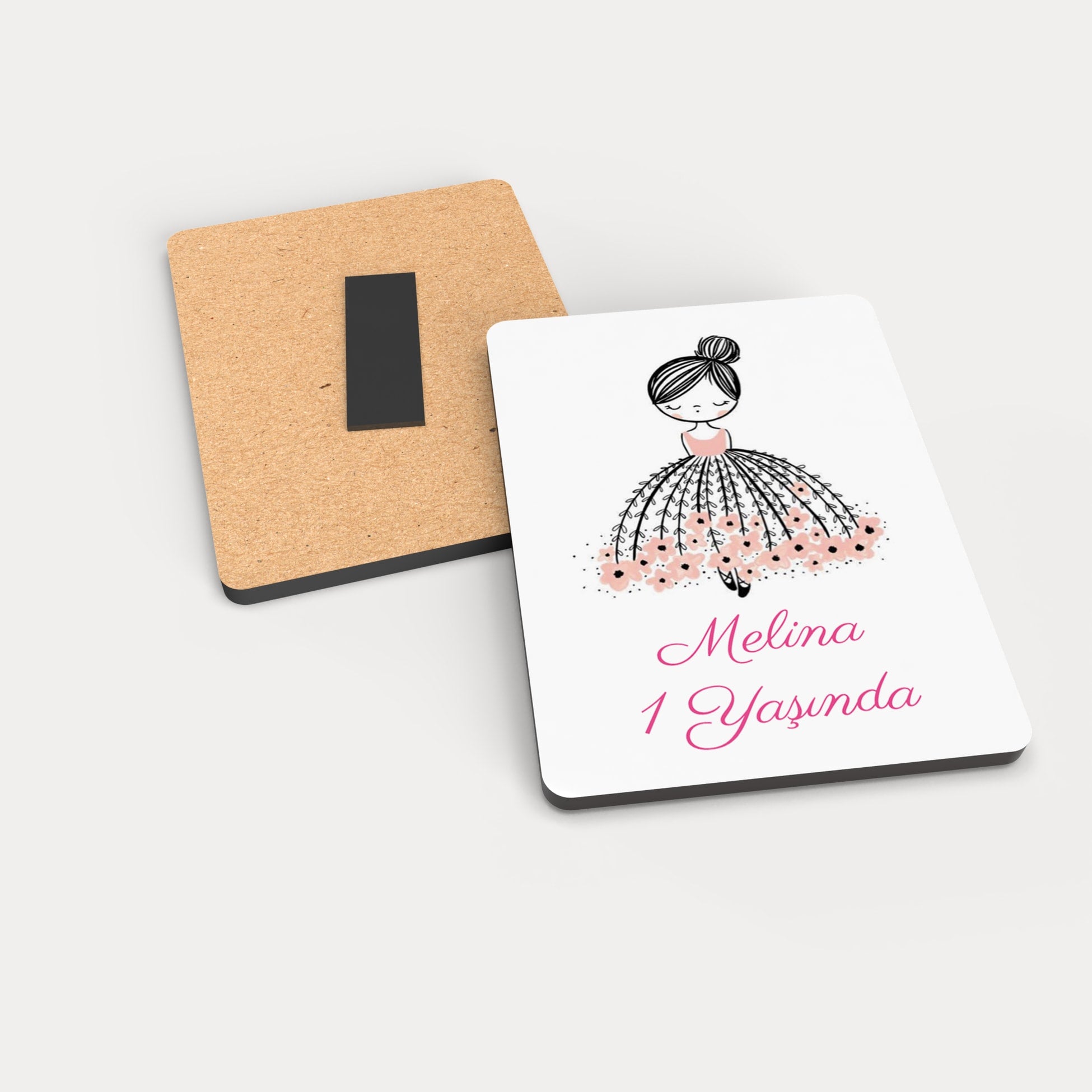 Balerin Kız Temalı Ahşap Magnet