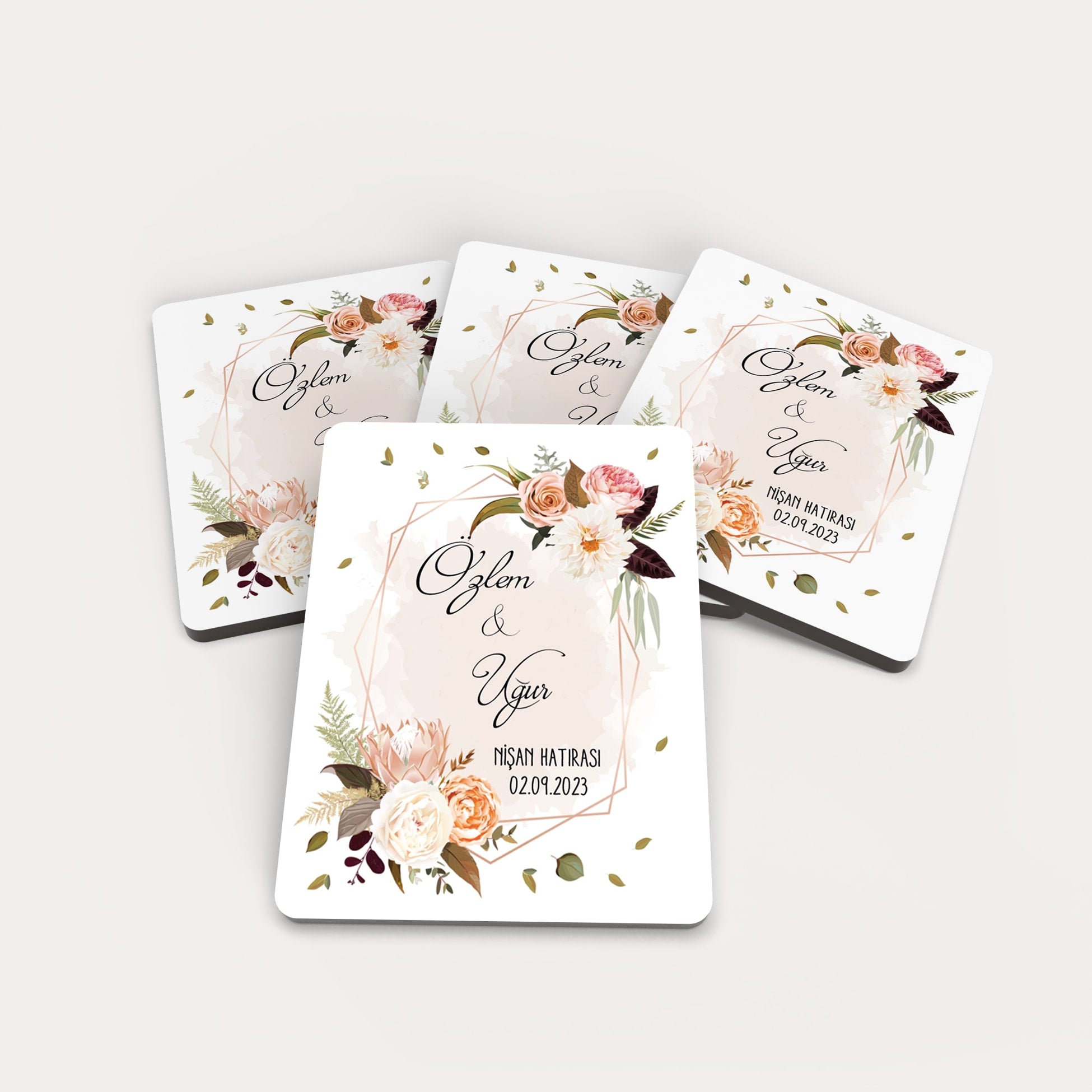 Soft Çiçek Çelenk Desenli Ahşap Magnet