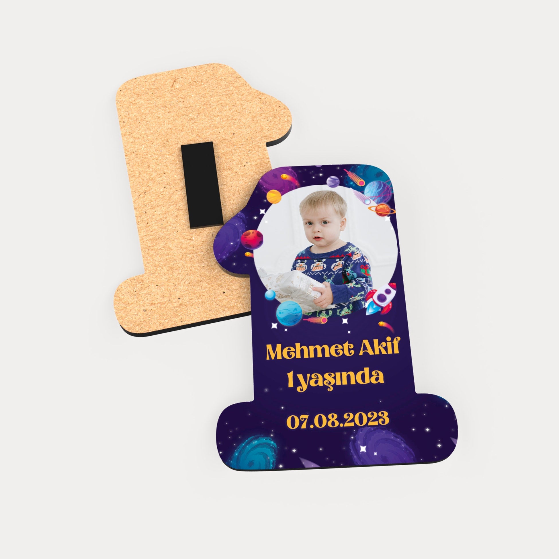 Uzay Temalı Ahşap Magnet