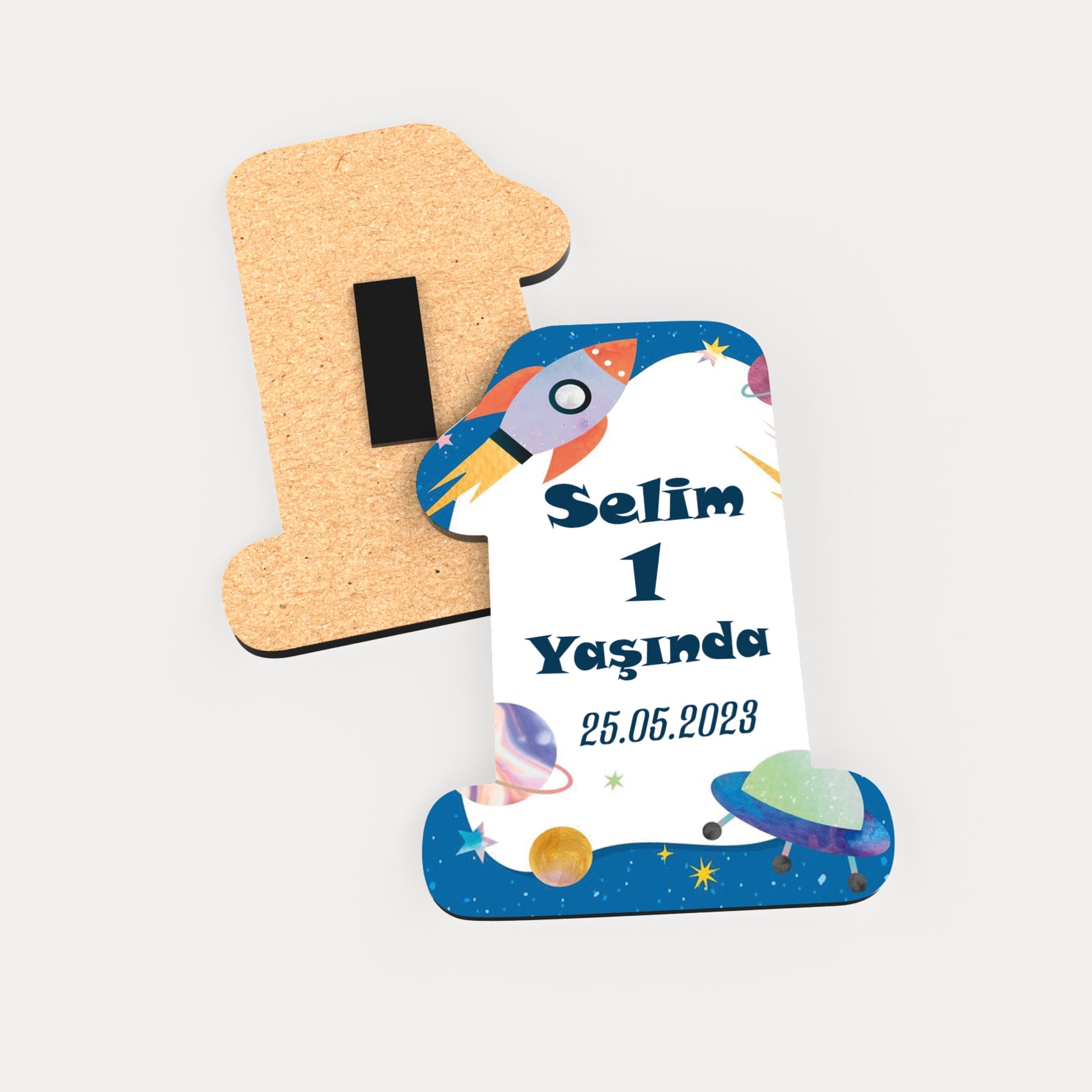 Uzay Temalı Ahşap Magnet
