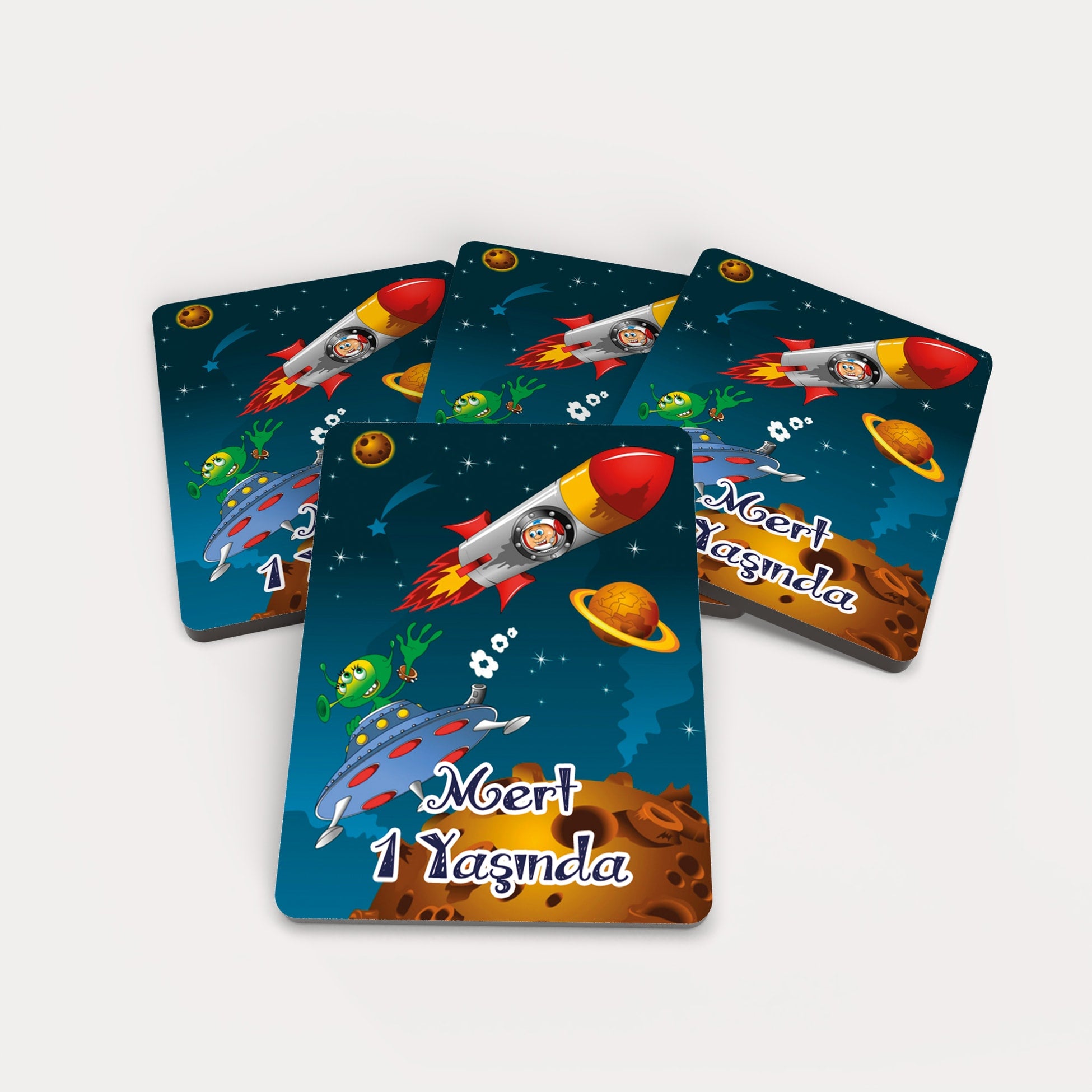 Uzay Temalı Ahşap Magnet