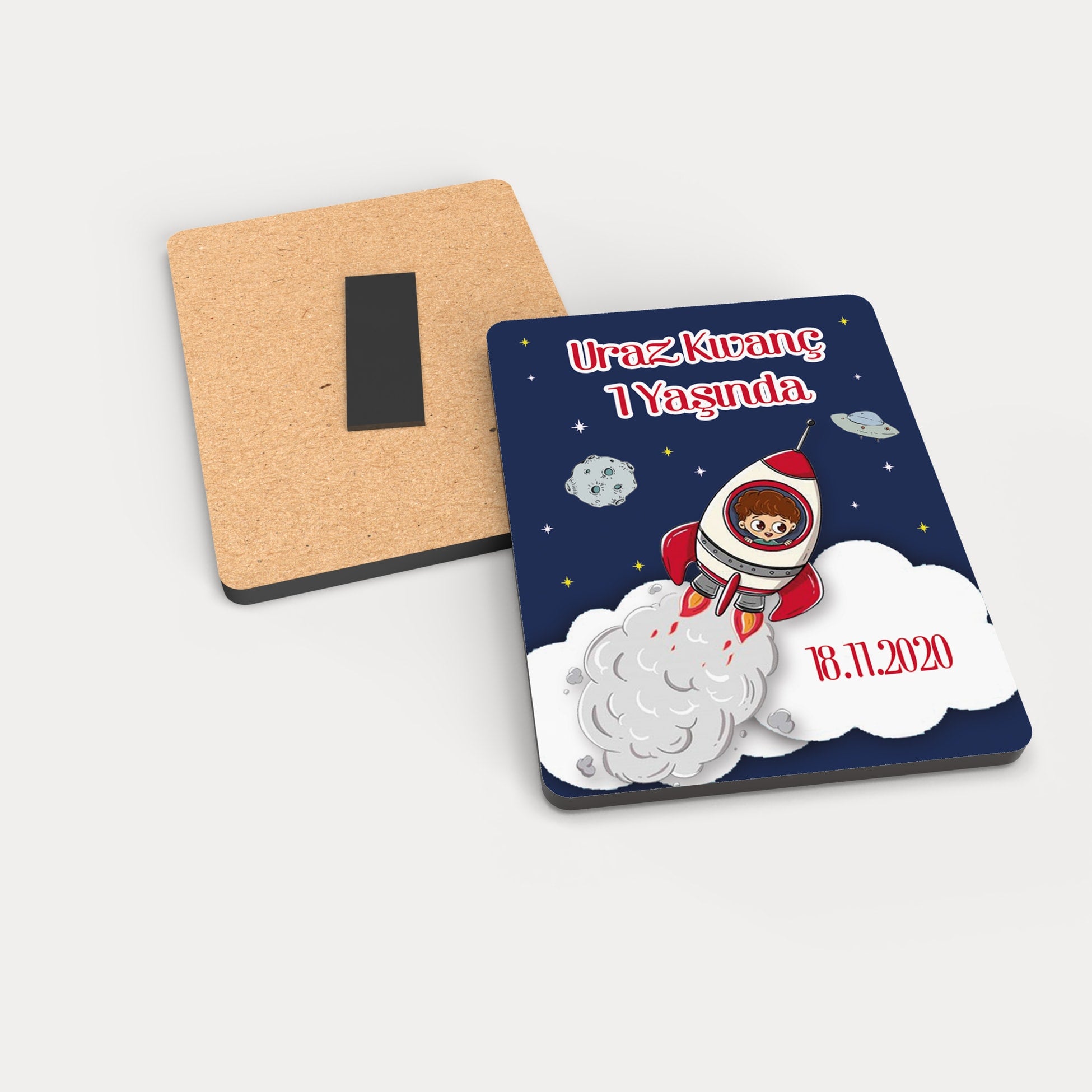 Uzay Temalı Ahşap Magnet